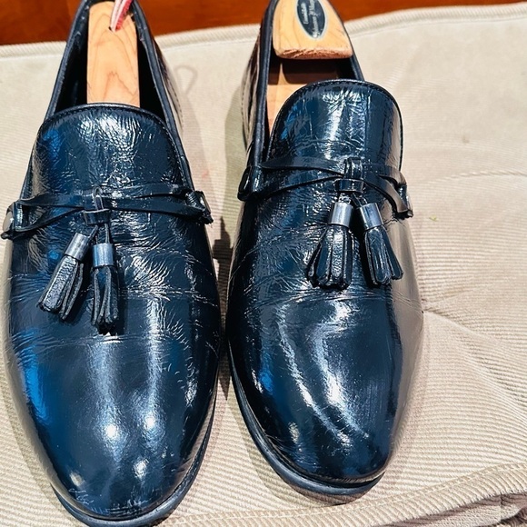 Aldo Tassel Patent Leather Loafers. - Picture 14 of 14